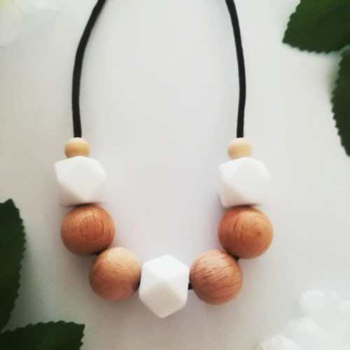 mums silicone teething necklace
