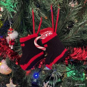 Red Band Christmas Decorations Set